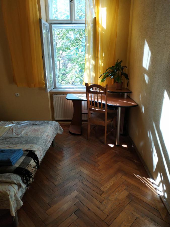 Кімната В Серці Львова Lviv Exterior photo